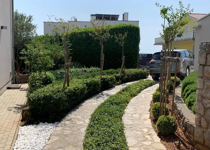 Hideaway With Sea View And Private Pool *