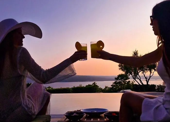 Hideaway With Sea View And Private Pool 펜션 *