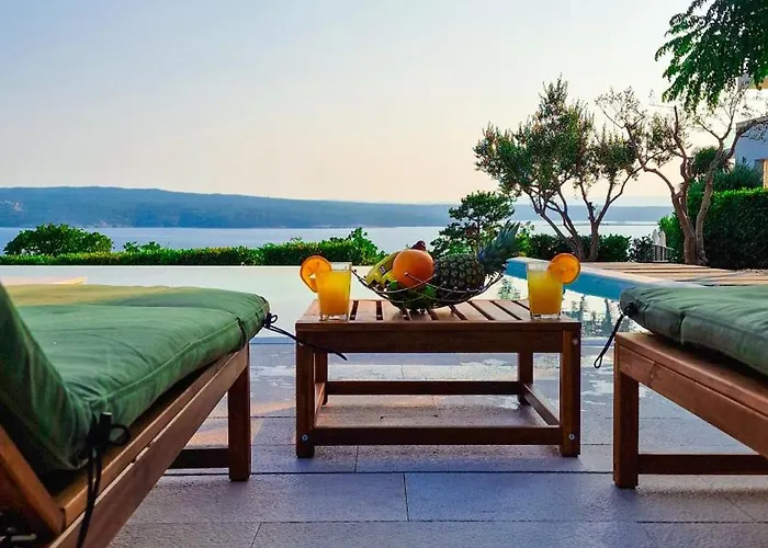 Hideaway With Sea View And Private Pool 펜션 크리크베니카