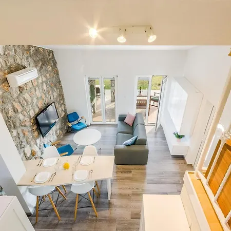 Ferienhaus Hideaway With Sea View And Private Pool