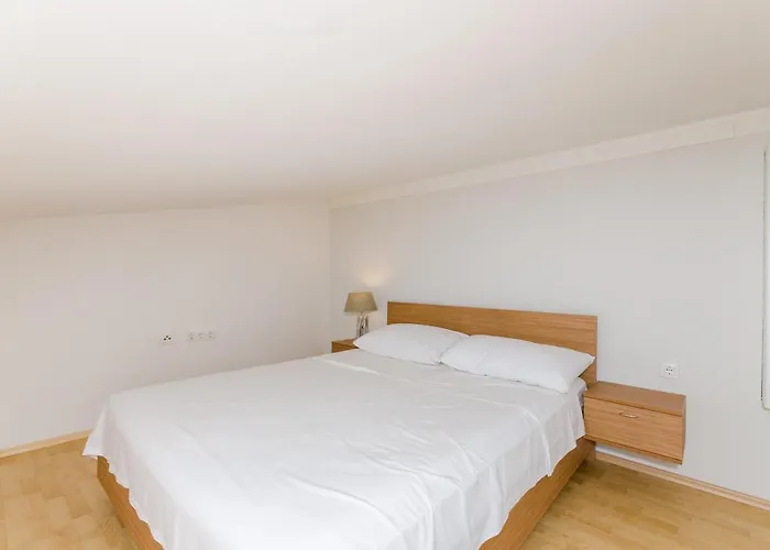 Nyaraló Hideaway With Sea View And Private Pool